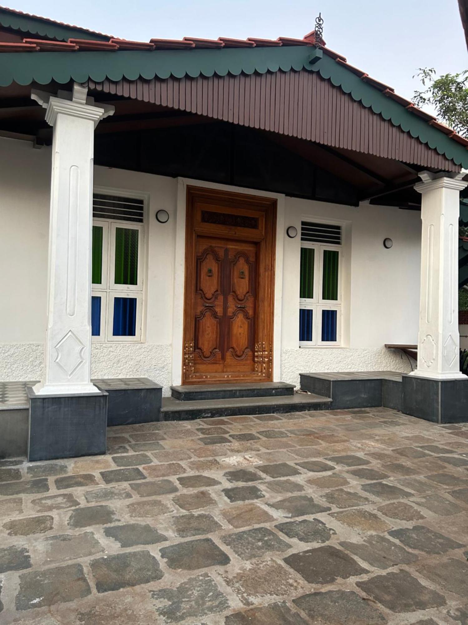 The First House Karaikal Hotel Ngoại thất bức ảnh