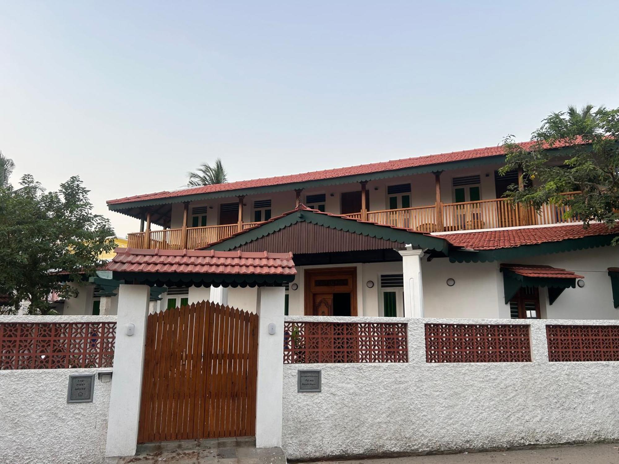 The First House Karaikal Hotel Ngoại thất bức ảnh